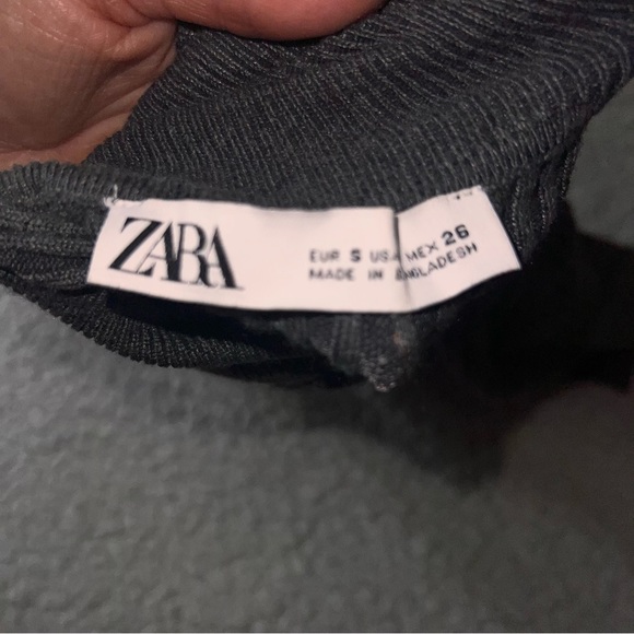 zara - Picture 3 of 5